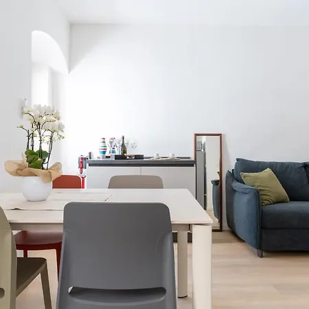 Del Borgo A 2 Passi Dal Lago, Quite * Γκάρντα